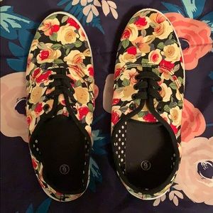 Fashion Statement floral shoes
